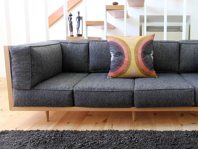 Couch or sofa? Tips for buying the right one.
